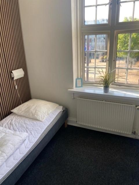 Danhostel Odense City ภายนอก รูปภาพ A room at the hospital