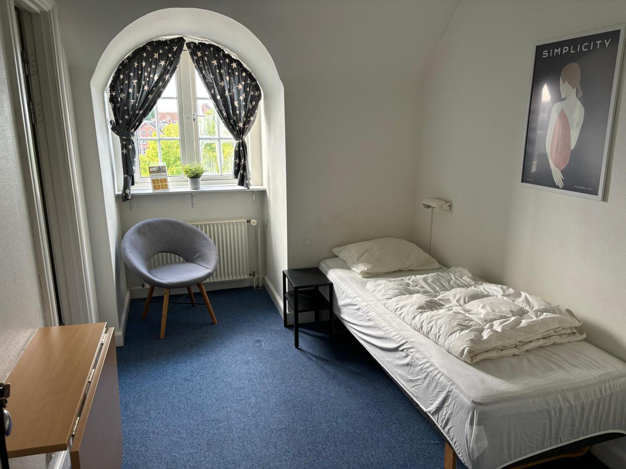 Danhostel Odense City ภายนอก รูปภาพ A room at the Internationales Haus