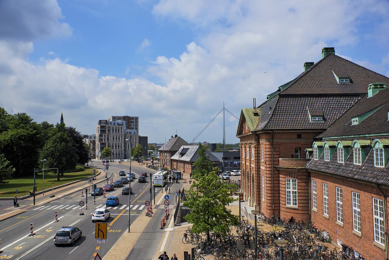 Danhostel Odense City ภายนอก รูปภาพ The Royal Library, Copenhagen