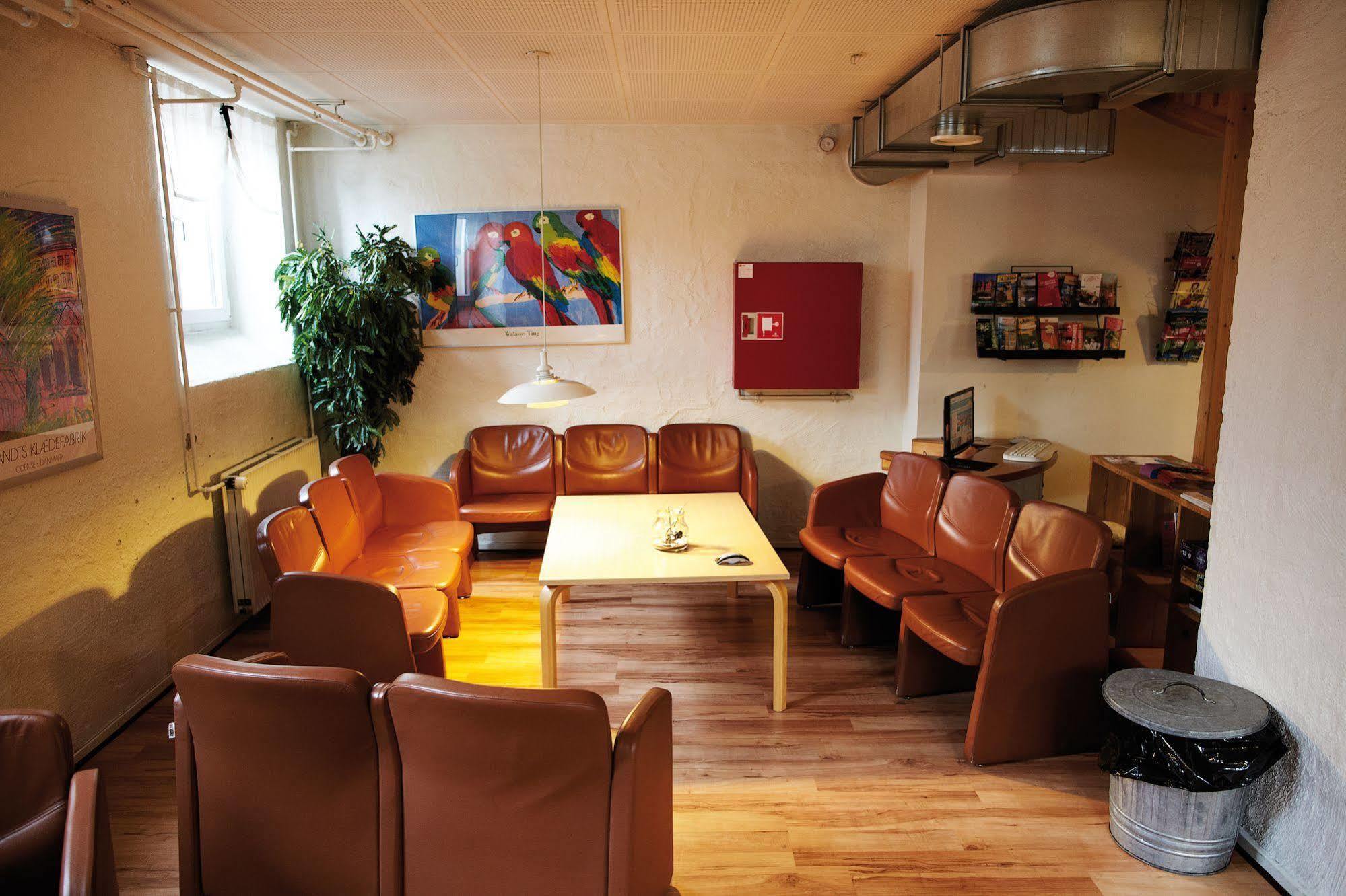 Danhostel Odense City ภายนอก รูปภาพ The interior of the hostel